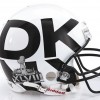 DKNY kaciga za Super Bowl