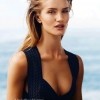 Predivna Rosie Huntington-Whiteley vraća nas u ljeto