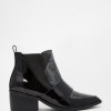 ASOS RUN AWAY Pointed Chelsea Ankle Boots €58.82
