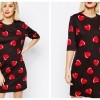 Love Moschino Shortsleeve Dress in Heart Print €152.11