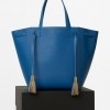 CELINE MEDIUM CABAS PHANTOM WITH TASSELS IN SEA SMOOTH CALFSKIN 1.500 EUR