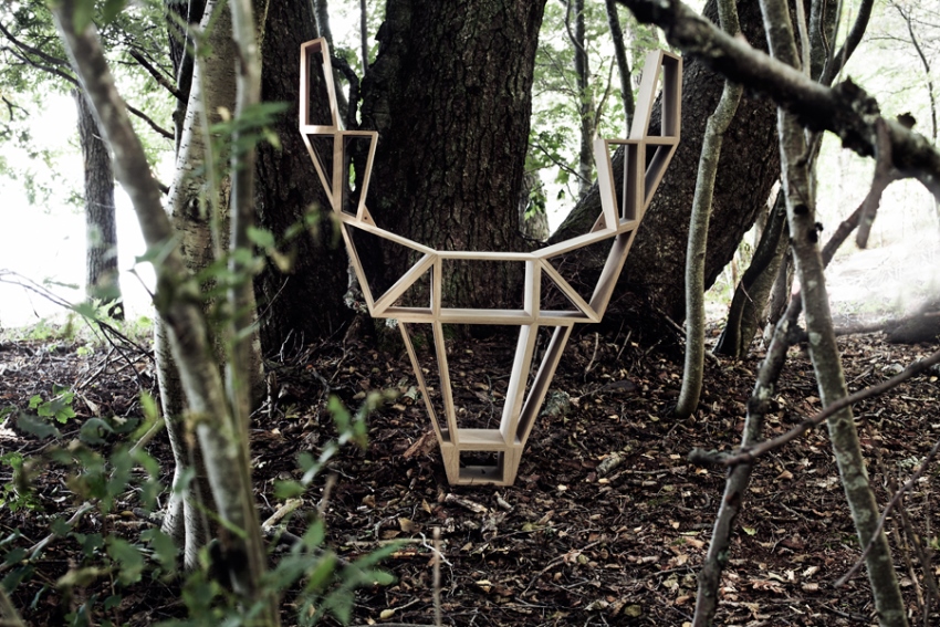 Inspiracija dizajnerima su bili šumski divlji jeleni
