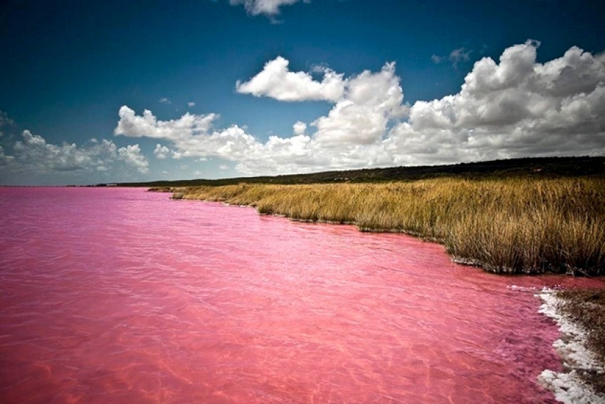 Lake Retba