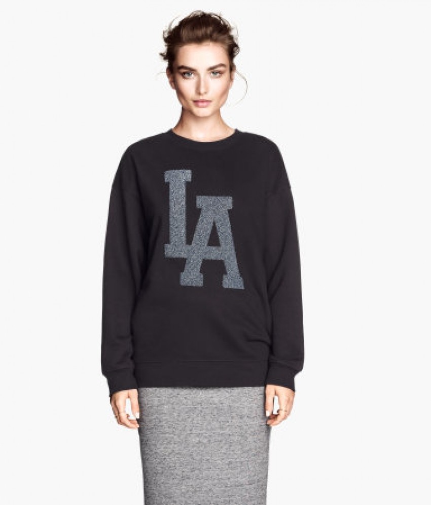 H&M Oversized Sweatshirt (199kn)