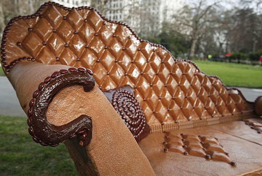 Čokoladna sofa