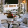 Božićna bajka s pogledom na glavni zagrebački trg - Hotel Dubrovnik