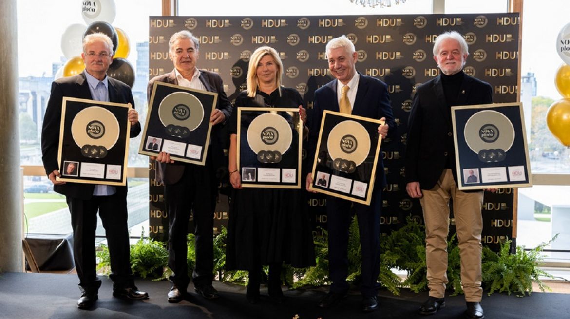 Prva nagrada Nova ploča