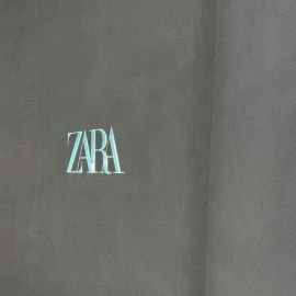 Pripremite košarice: Saznali smo kada kreće najiščekivanije zimsko sniženje u Zari i sestrinskim brendovima