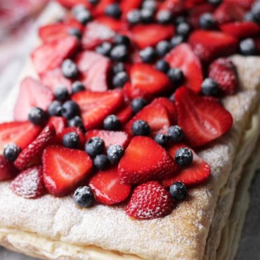 Talijanska kremšnita s voćem