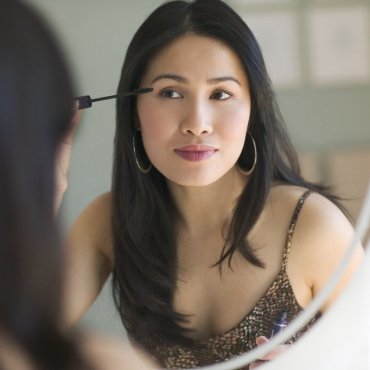 Kojim redoslijedom nanijeti makeup na lice?