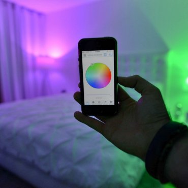 16 Million Color Light Bulb App