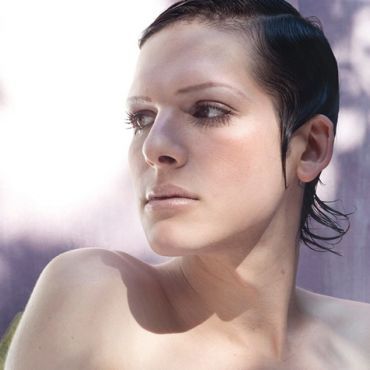 Na scenu dolazi novi transrodni model - Hari Nef