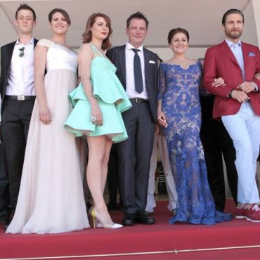 Haljina Tonija Rica prošetala Cannesovim crvenim tepihom