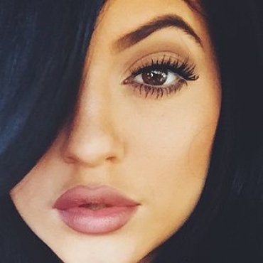 Kylie Jenner rasprodala MAC-ovu olovku za usne!
