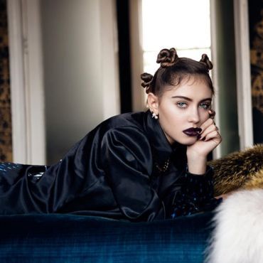 Iris Law za Illustrated