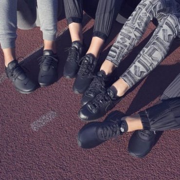 Comme des Garcons x Nike