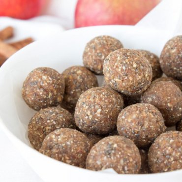 Energetske kuglice od jabuke, Natalie Knezic za Russel Hobbs