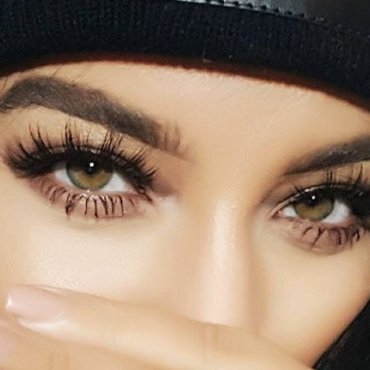 5 mogućih razloga zašto vam naglo ispadaju trepavice