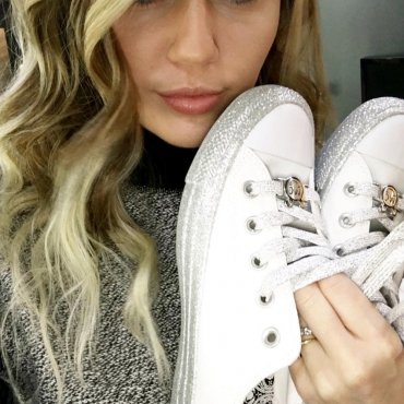 Svjetlucava suradnja Miley Cyrus i Converse
