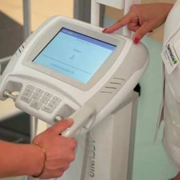 Accuniq mjerni uređaj u Farmacia Sportskom savjetovalištu