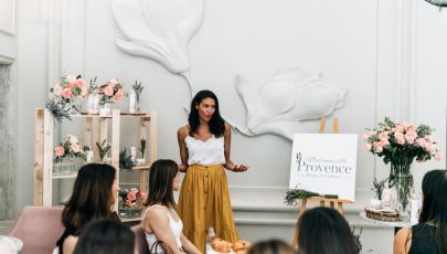 Chloe Mortaud prezentira Mademoiselle Provence